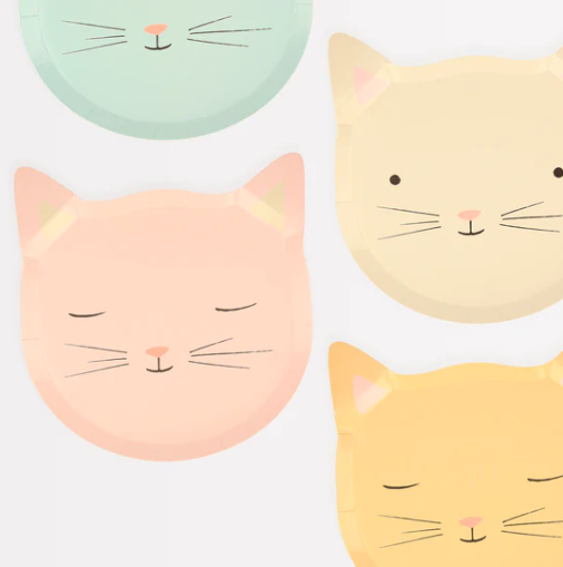 Cute Kitten Plates (x 8)