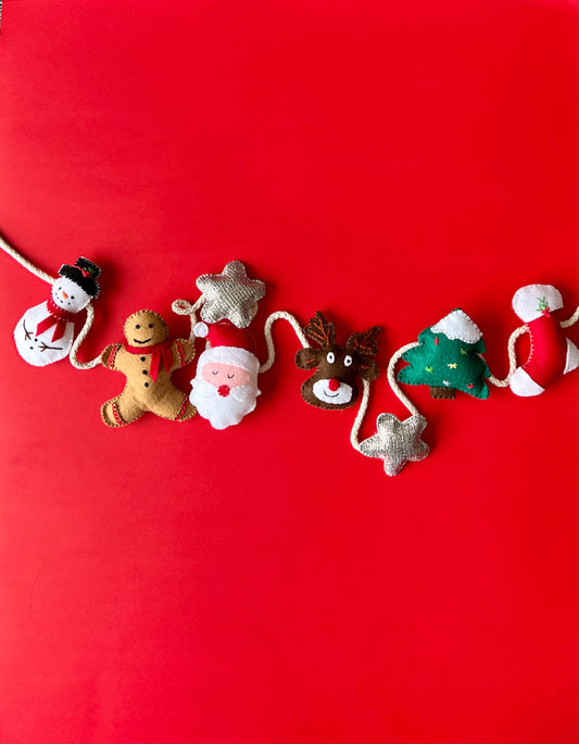 Christmas Spirit Felt Garland